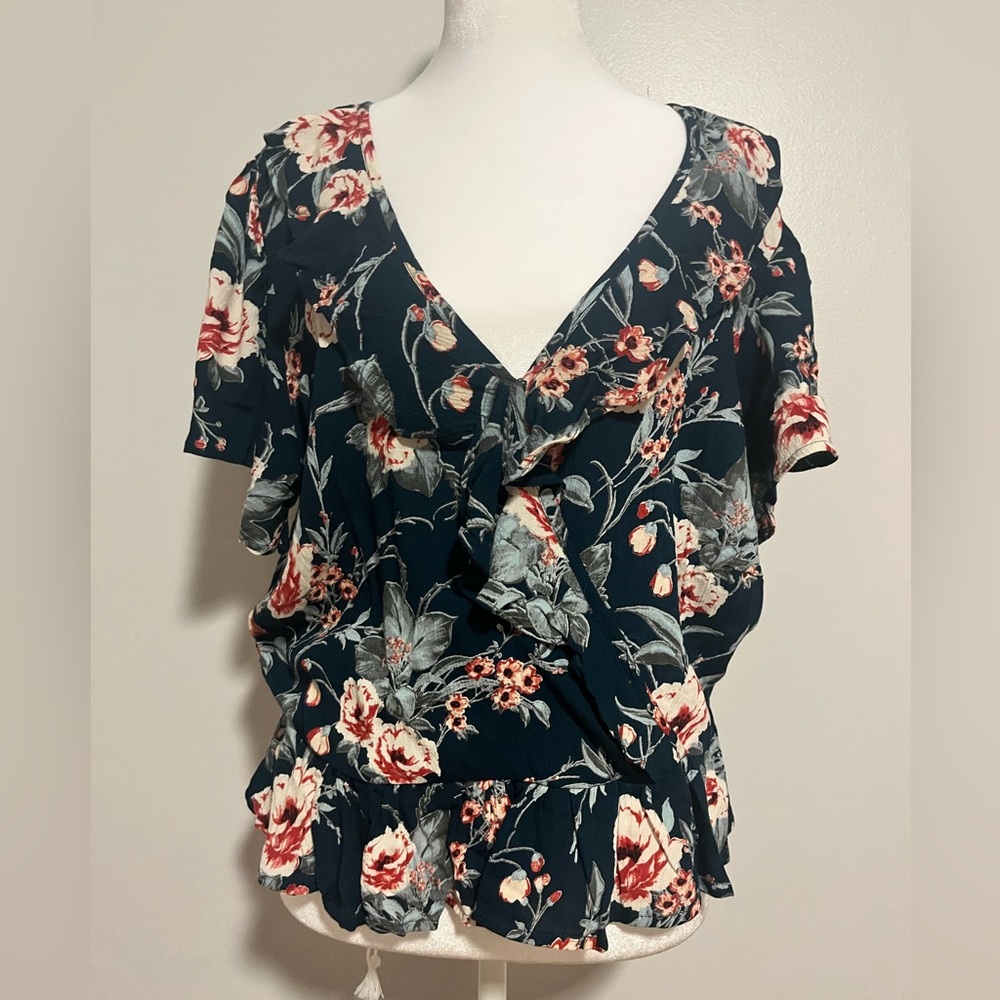 Band of Gypsies Navy Floral Ruffle V-Neck Blouse